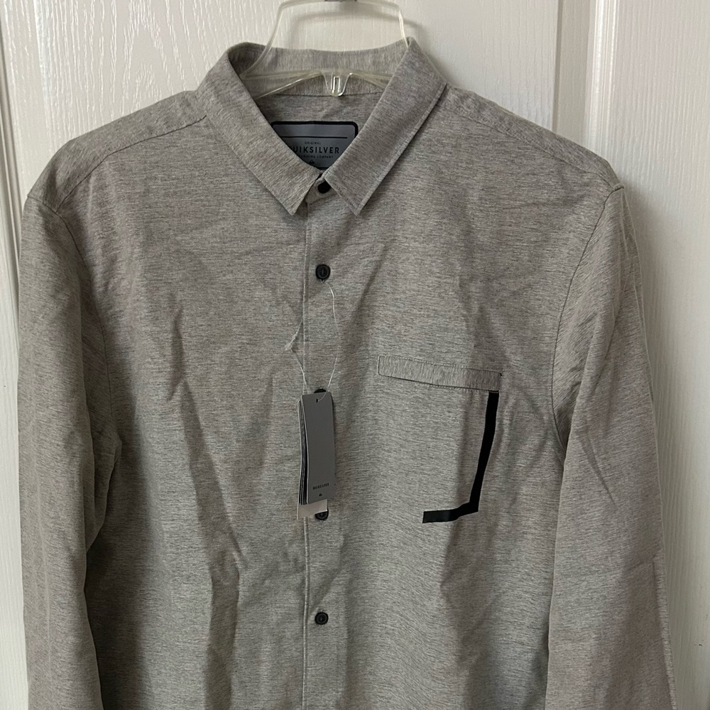 Quicksilver shirt